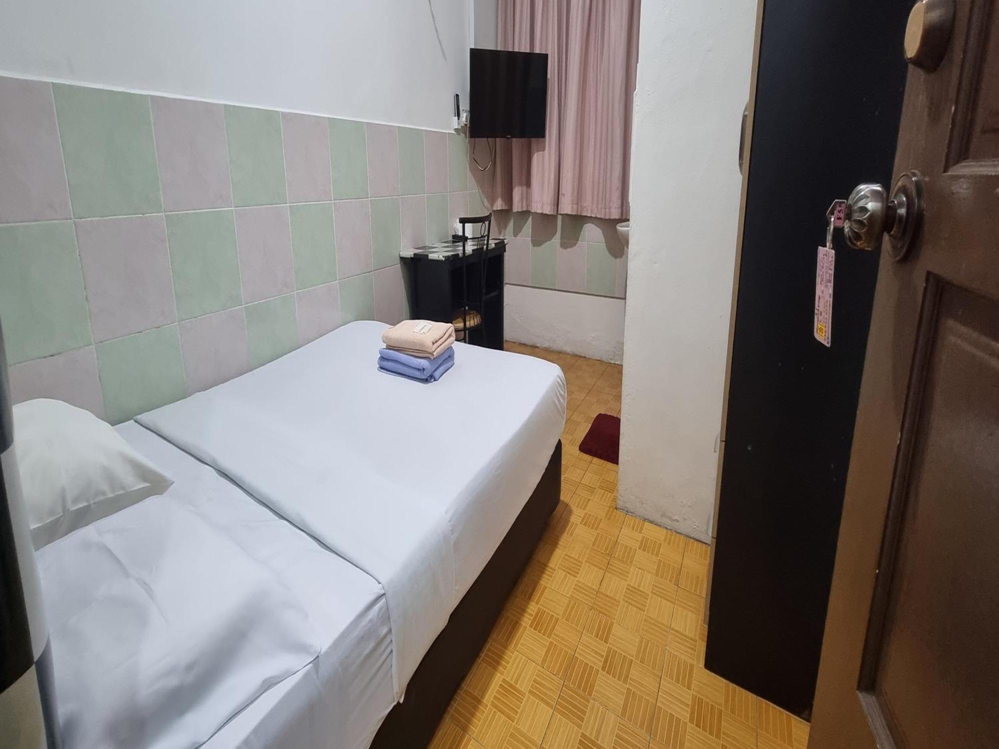 Oyo 90972 Jj Homestay ميري المظهر الخارجي الصورة